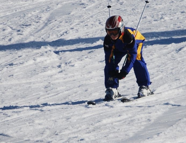  scendere una pista da sci 